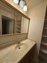 98-1038 Moanalua Rd, Unit 201 in Aiea, HI - Foto de edificio - Building Photo