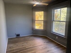 1534 3rd Ave SE in Cedar Rapids, IA - Building Photo - Building Photo