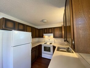 1318 S Hawthorne Pl in Spokane, WA - Building Photo - Building Photo
