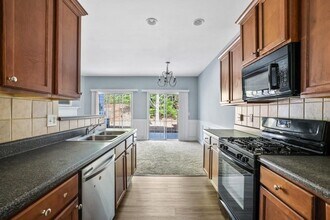 2872 Cross Creek Ct in Cumming, GA - Building Photo - Building Photo