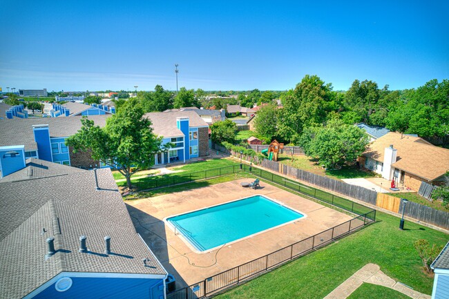 Diamond Creek Apartments