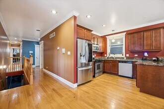 641 E 50th St in Chicago, IL - Building Photo - Building Photo