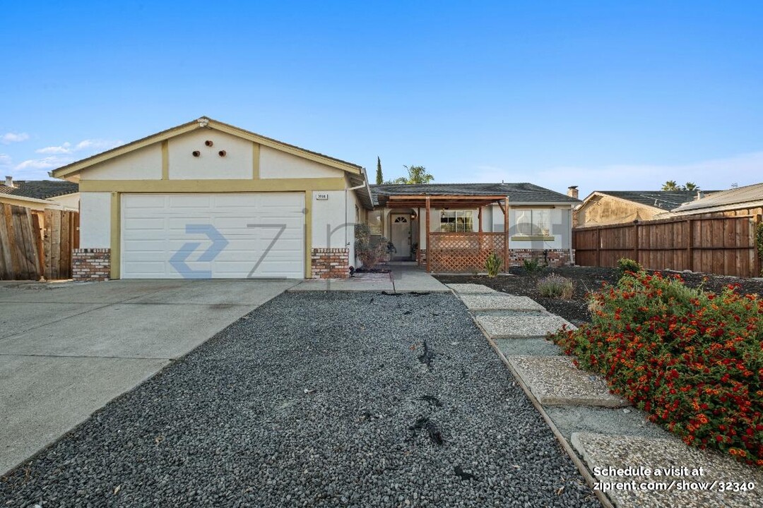 3616 Garrow Dr in Antioch, CA - Building Photo