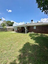 6524 Blue Grass Dr in Watauga, TX - Building Photo - Building Photo