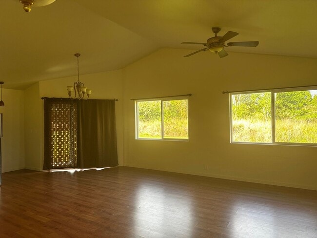 15-1300-1300 Railroad Ave in Keaau, HI - Building Photo - Building Photo