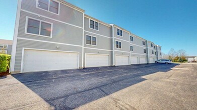 5930 Winberry Creek Dr in Dublin, OH - Building Photo - Building Photo