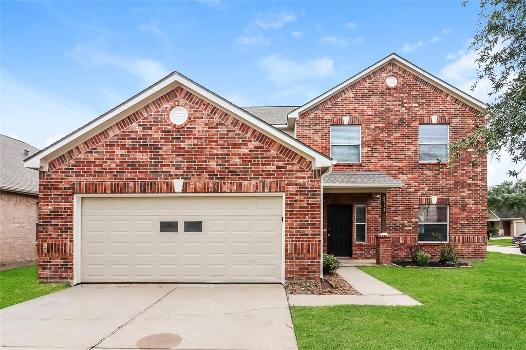 8515 Satinwood Way in Rosharon, TX - Foto de edificio