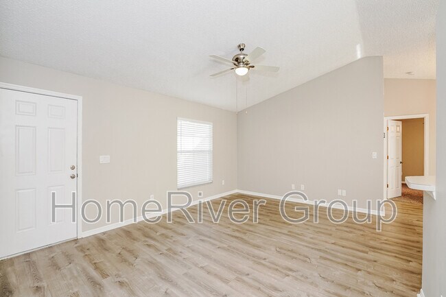 2941 Umbrella Tree Dr in Edgewater, FL - Building Photo - Building Photo