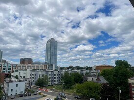 700 Summer St in Stamford, CT - Building Photo