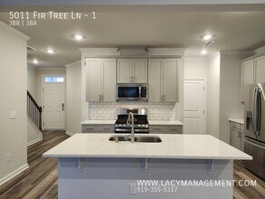 5011 Fir Tree Ln in Morrisville, NC - Building Photo - Building Photo