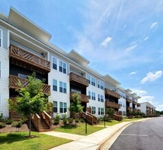 Horizon at Tallassee in Athens, GA - Building Photo - Building Photo