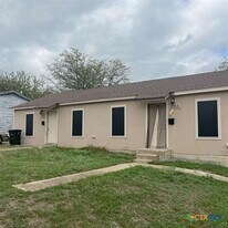 205 W Vardeman Ave in Killeen, TX - Building Photo