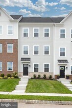 205 Bronze St in Phoenixville, PA - Building Photo - Building Photo