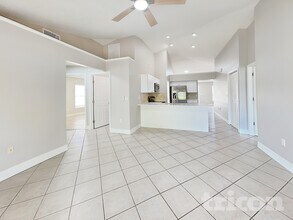 1904 Ellington Ct in Valrico, FL - Building Photo - Building Photo