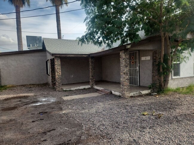 property at 419 N 29th Ave