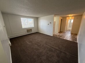 Campus Park Apartments in Greeley, CO - Building Photo - Building Photo