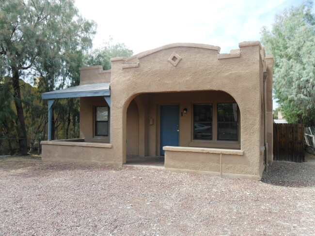 1133 E Elm St, Unit #1 - 5 Bed in Tucson, AZ - Building Photo - Building Photo