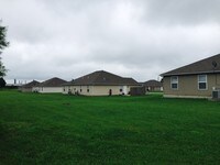Building Photo - 510 Chapin Dr Apartments in Clinton, Missouri