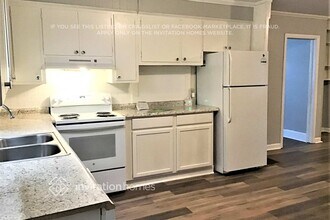 1318 Lomax Ave in Charlotte, NC - Building Photo - Building Photo