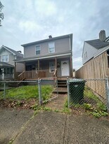 121-123-123 Hayden Ave in Columbus, OH - Building Photo