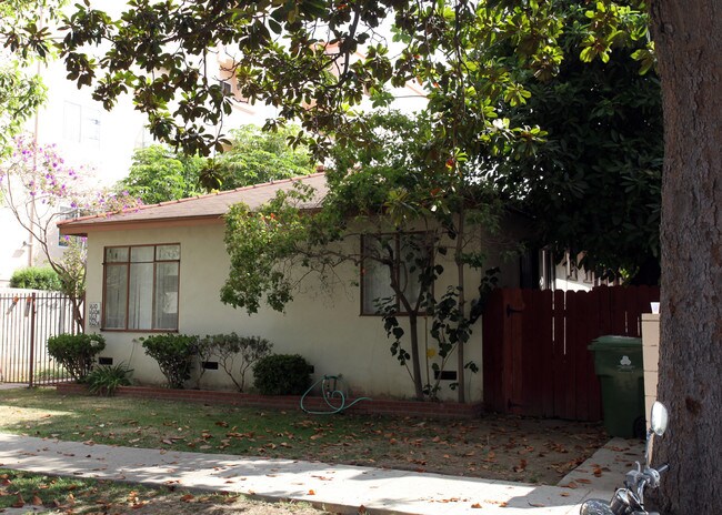 1610 Armacost Ave in Los Angeles, CA - Building Photo - Building Photo