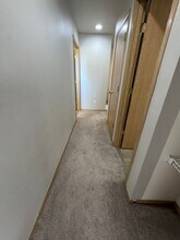 207 Kansas St SW in Orting, WA - Building Photo - Building Photo