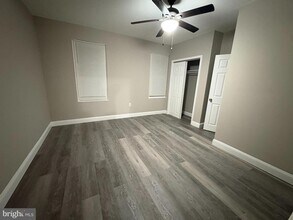 5921 N 12th St in Philadelphia, PA - Foto de edificio - Building Photo