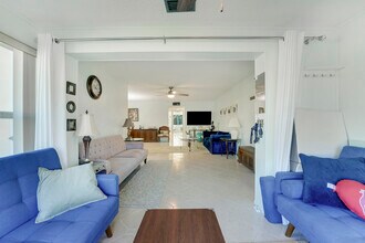 4515 NW 3rd Ct in Delray Beach, FL - Building Photo - Building Photo