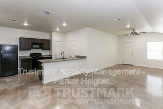 2329 Alterman Dr in Temple, TX - Building Photo - Building Photo