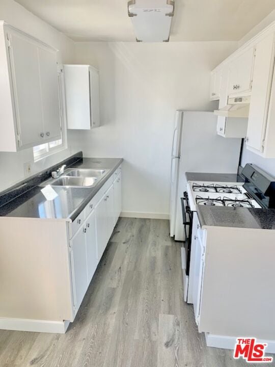 620 Myrtle Ave in Inglewood, CA - Building Photo - Building Photo