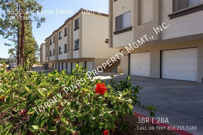 5650 Jackson Dr in La Mesa, CA - Building Photo - Building Photo