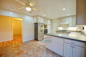 75 Stasia Dr in Novato, CA - Building Photo - Building Photo