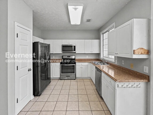 151 Windcroft Cir NW in Acworth, GA - Building Photo - Building Photo