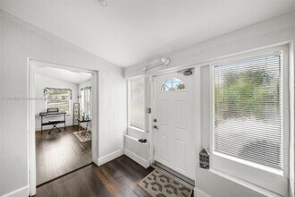 600 SW 10th St in Hallandale Beach, FL - Building Photo - Building Photo