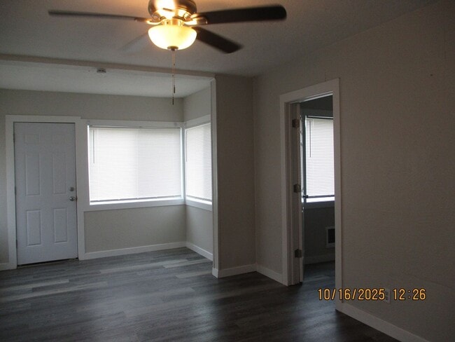300 N Tilden St in Aberdeen, WA - Building Photo - Building Photo
