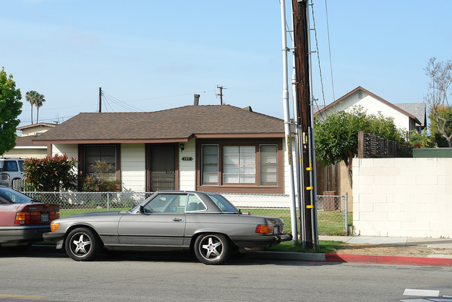 127 E 21st St in Costa Mesa, CA - Building Photo - Building Photo