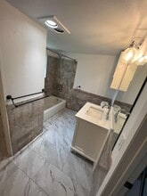 426 Belleville St in New Orleans, LA - Building Photo - Building Photo