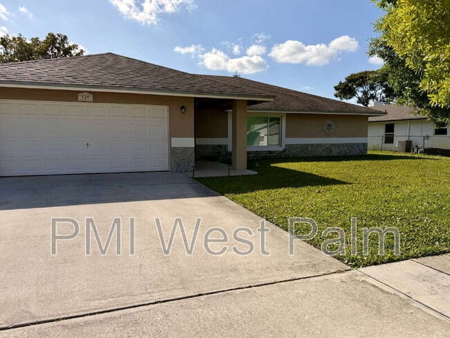 147 Sunflower Cir in Royal Palm Beach, FL - Building Photo - Building Photo