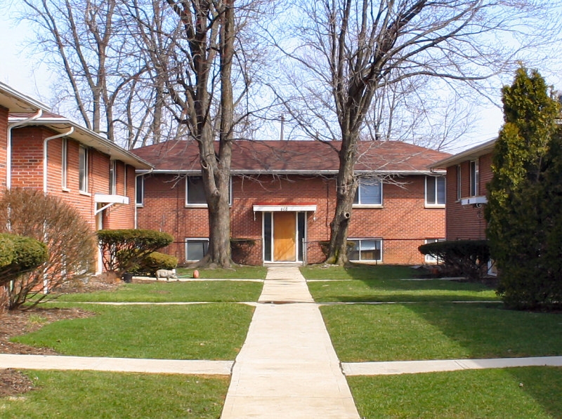 North Street in Worthington, OH - Foto de edificio