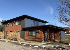 Sassafras Apartments in Bloomington, IN - Building Photo