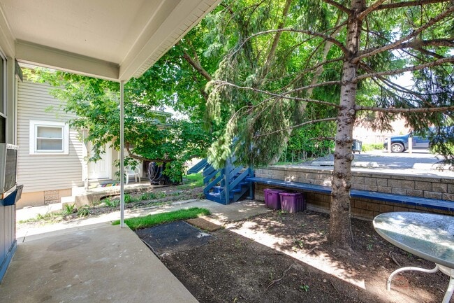 120 Broadway St in Libertyville, IL - Building Photo - Building Photo