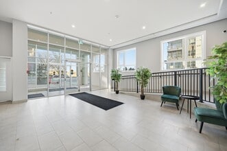 Village on 105th in Edmonton, AB - Building Photo - Building Photo