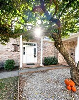 1830-1832 Burdette St in New Orleans, LA - Building Photo