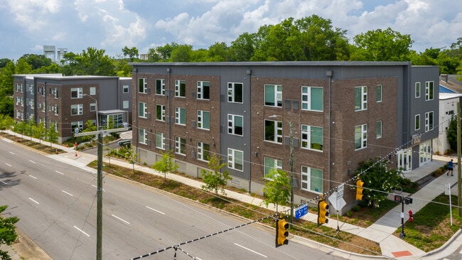 The Pearl & The Jewel in Wilmington, NC - Foto de edificio - Building Photo