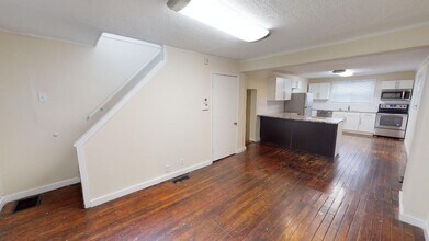 153 E Maynard Ave in Columbus, OH - Building Photo - Building Photo
