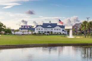 20050 Oak Rd E in Gulf Shores, AL - Building Photo