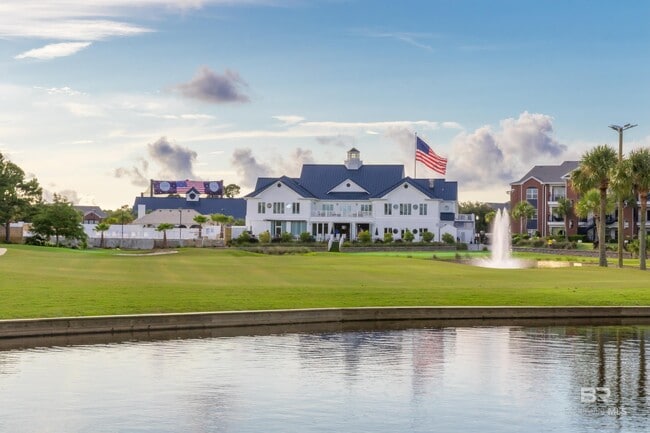 property at 20050 Oak Rd E