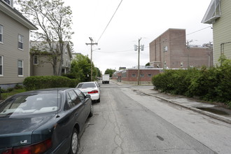 310 Amherst St in Manchester, NH - Building Photo - Building Photo