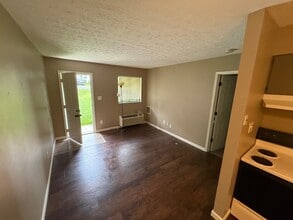 116 W Zupan St in Maryville, IL - Building Photo - Building Photo