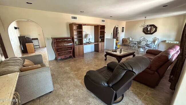 7220 E Sweetwater Ave in Scottsdale, AZ - Building Photo - Building Photo